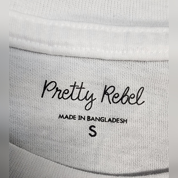 NWOT PRETTY REBEL OVER SIZED TOP SIZE SMALL/LARGE - Picture 3 of 5